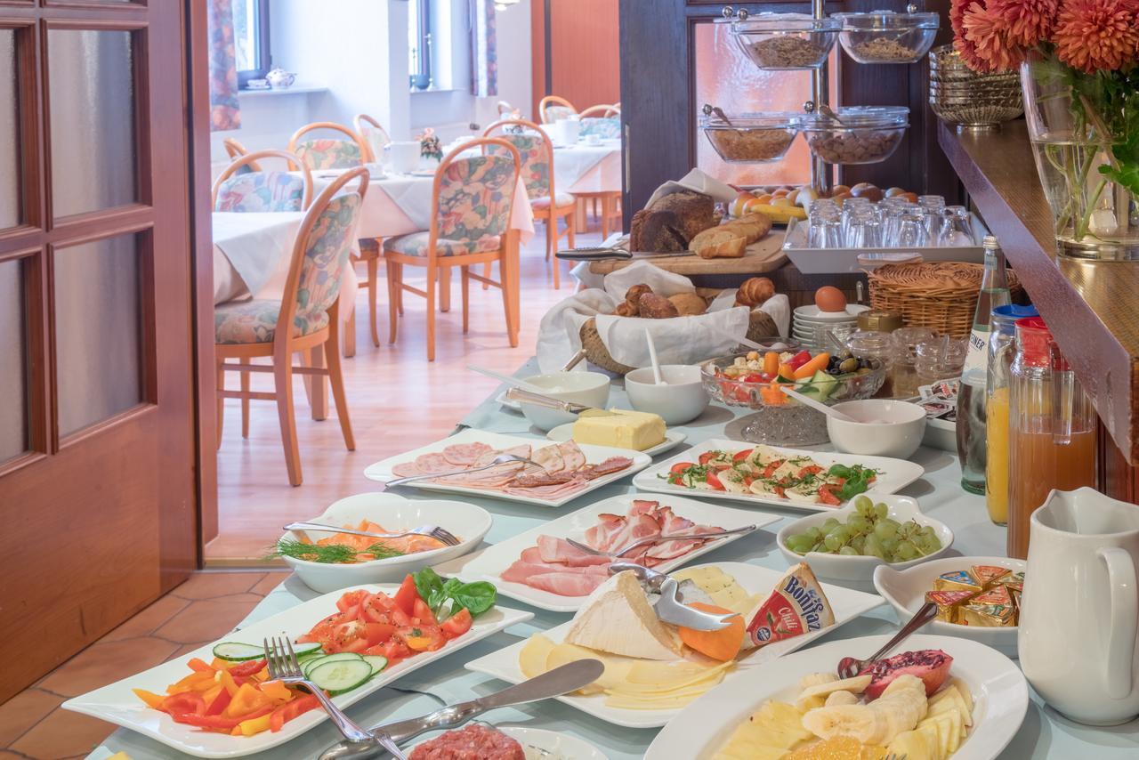 Hotel-Barbarossa-Garni Bei Hanau رودنباخ المظهر الخارجي الصورة